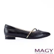 【MAGY】金屬飾條裝飾真皮尖頭 女 平底鞋(黑色)