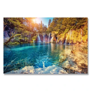 【24mama 掛畫】單聯式 油畫布 歐洲 山 湖 瀑布 美麗風景 森林 光芒 無框畫-60x40cm(克羅地亞公園)