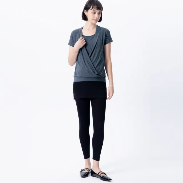 【Gennies 奇妮】親膚彈力哺乳上衣-藍(哺乳衣 短袖哺乳衣 假二件 下拉哺乳)