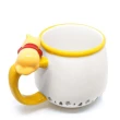 【小禮堂】Disney 迪士尼 小熊維尼 造型陶瓷馬克杯 咖啡杯 茶杯 陶瓷杯 340ml 《黃白 杯邊玩偶》