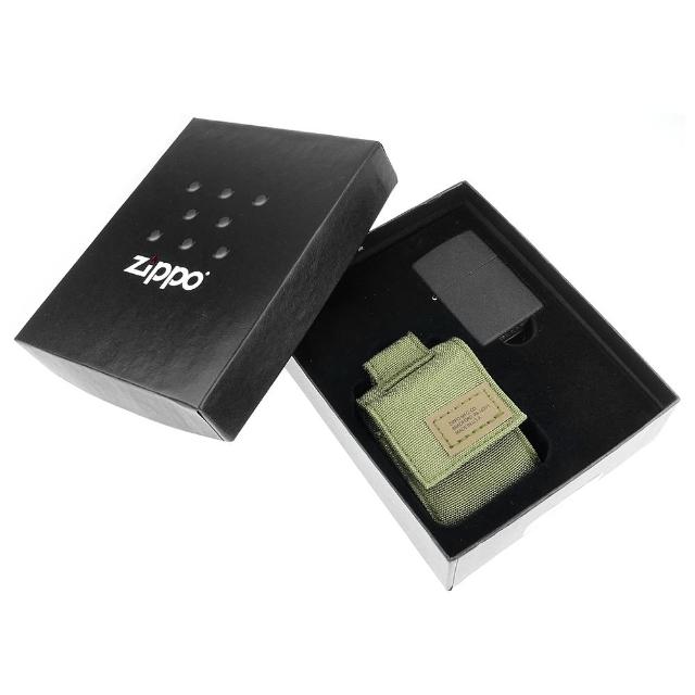 【Zippo】美系~MOLLE保護套+黑裂紋烤漆打火機禮盒套組