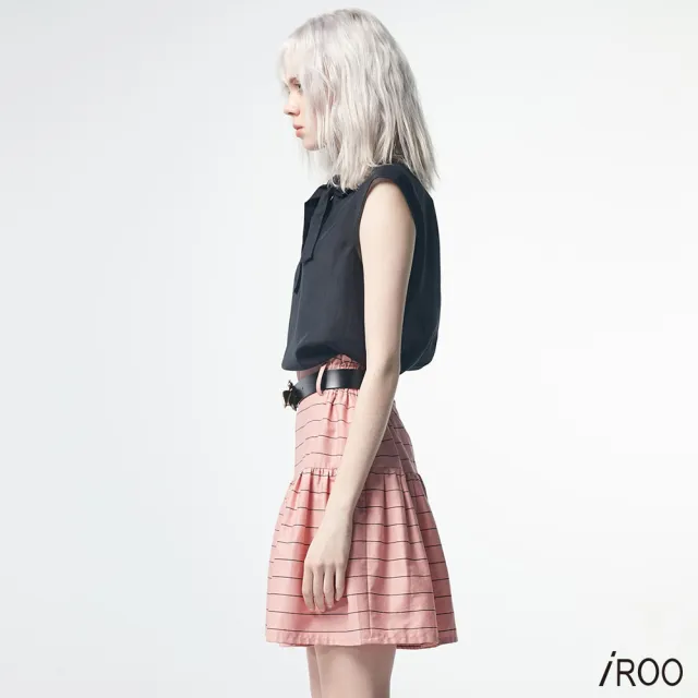 【iROO】條紋附綁帶短褲裙