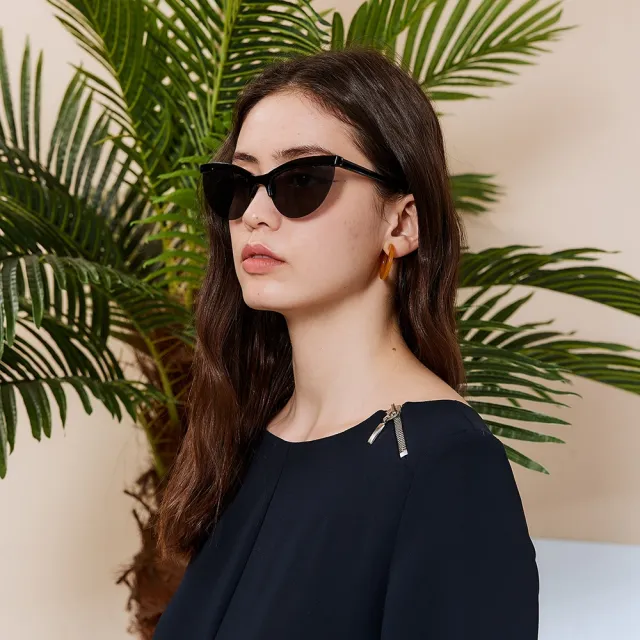 【ICHE 衣哲】Cop.Copine 法國原裝進口挺版拉鍊肩飾長袖造型洋裝