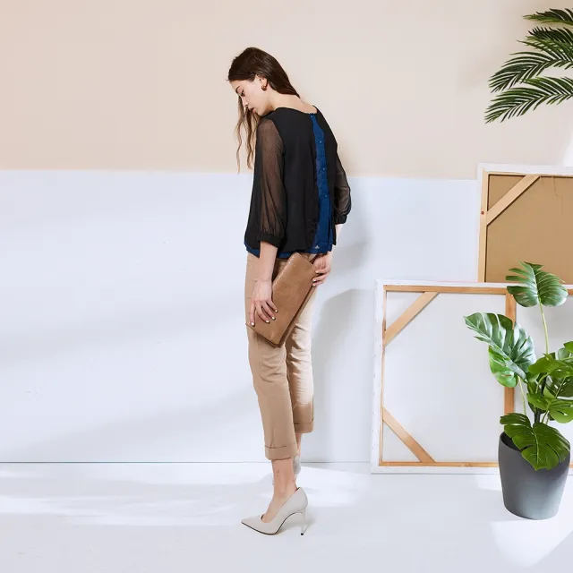 【ICHE 衣哲】Cop.Copine 法國原裝進口後排釦拼接設計飄逸造型上衣