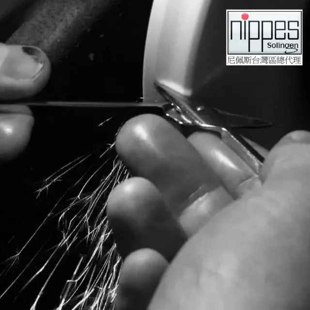 【Nippes Solingen 尼佩斯索林根】德國專業用手工美髮剪刀2號