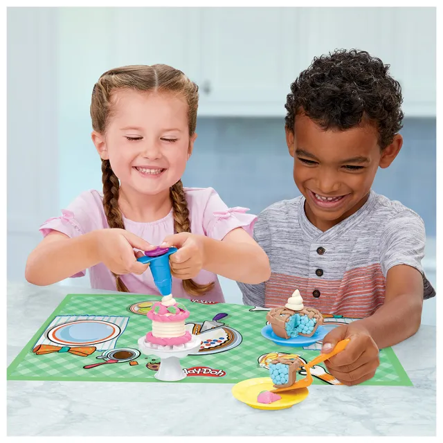 【PLAYDOH 培樂多】廚房系列-主題遊戲組 甜點遊戲組 F1791(幼兒兒童黏土玩具/無毒黏土/益智玩具/家家酒)