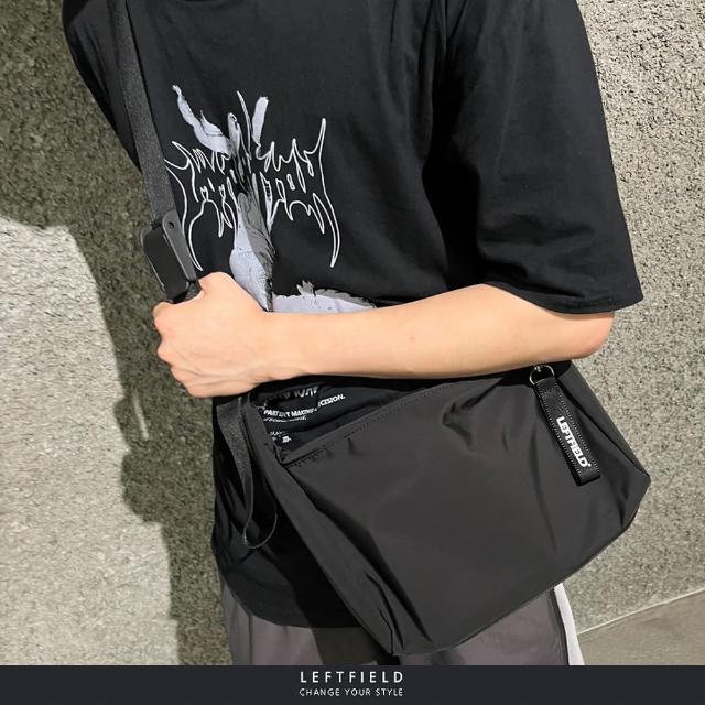 【WHOSE BAG】韓國製 輕便防潑水女側背包 NO.LF1233(男側背包 女斜背包 男斜背包)