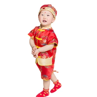【橘魔法】中國風假毛辮圓帽+絲綢刺繡盤扣上衣+短褲 (新年裝 套裝 抓週 週歲 男童 過年 大紅 唐裝)