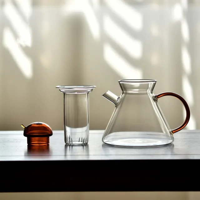 【KOTI 日安生活】簡約復古琥珀色耐熱玻璃壺泡茶壺(手沖咖啡壺下壺冷水壺)