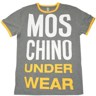 【MOSCHINO】品牌英文LOGO寬版個性棉短T恤(灰/黃邊)