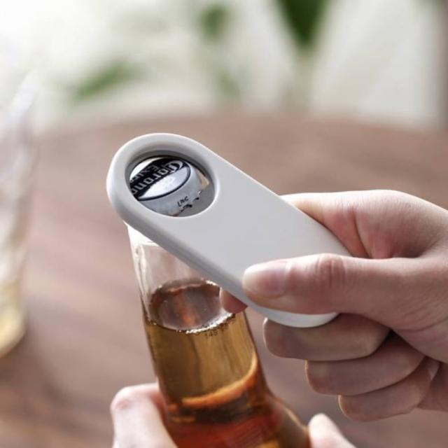 可磁吸收納開瓶器(輕鬆開啟飲料瓶蓋 磁鐵吸附方便收納)