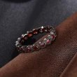 【Aphrodite 愛芙晶鑽】復古時尚紅鋯石串鍊造型戒指(銀黑色)