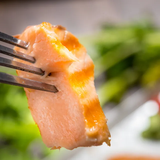 【鮮綠生活】超厚智利鮭魚切片 10包(330g±10%/片 包冰率20%)