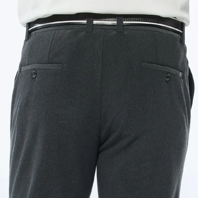 【Lynx Golf】男款日本進口類燈芯絨布料後袋配色織帶設計平口基本版休閒長褲(深灰色)