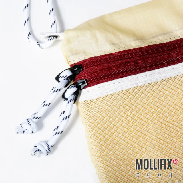 【Mollifix 瑪莉菲絲】拼色雙袋斜背隨身小包(卡其)