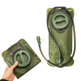 TPU食品級戶外休閒用品吸管飲水袋-2L(加厚 提水袋 折疊水袋 露營 路跑 水壺 運動水袋 登山水袋)