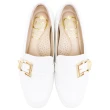 【Ann’S】鏤空造型金扣頂級綿羊皮平底樂福鞋3cm(白)