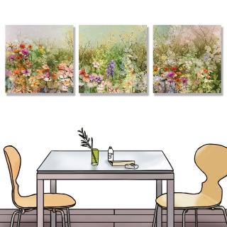 【24mama 掛畫】三聯式 油畫布 白雛菊 矢車菊 花田 蒲公英 春天 無框畫-40x40cm(抽象花卉植物)