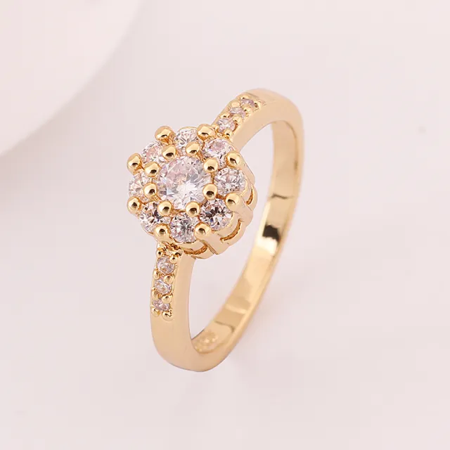 【Aphrodite 愛芙晶鑽】簡約滿鑽造型美鑽戒指(黃金色)
