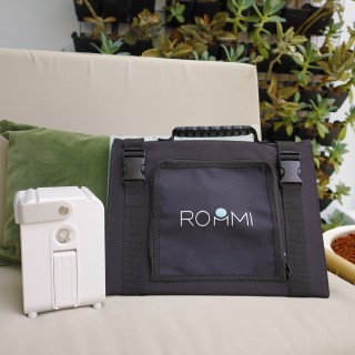 【Roommi】多功能行動電源供應器│小電寶+60W太陽能板(RM-P02+60W)