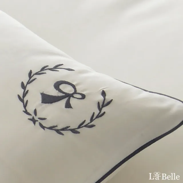 【La Belle】《爵士典範》特大天絲滾邊刺繡防蹣抗菌吸濕排汗兩用被床包組(四色任選)