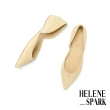 【HELENE SPARK】優雅品味 H 釦羊皮尖頭內增高低跟鞋(米)