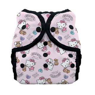 【Thirsties】防水尿布兜4號 壓扣(三麗鷗Sanrio聯名款 HelloKitty Dear Bear系列)