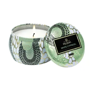 【VOLUSPA】白絲柏 錫盒 113g 香氛蠟燭(White Cypress)