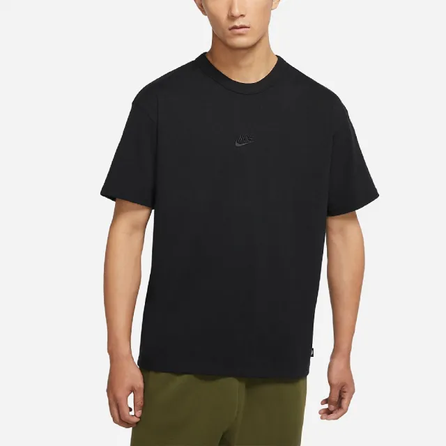 NIKE 耐吉】短袖NSW Premium Essentials Tee 男版黑短T 小LOGO(DO7393