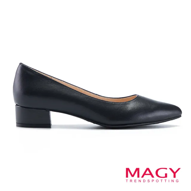 【MAGY】OL親膚真皮尖頭 女 低跟鞋(黑色)