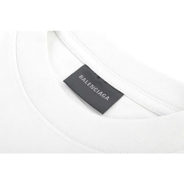 【Balenciaga 巴黎世家】Political Campaign 可樂刺繡 T-shirt(白色)
