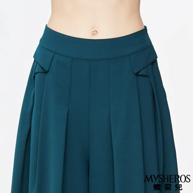 【MYSHEROS 蜜雪兒】八分褲裙 鬆緊腰頭 素色 摺痕設計 顯瘦(墨綠)