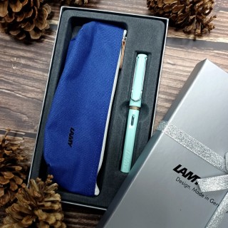 【LAMY】2019年度限量天空藍鋼筆筆袋禮盒(36)