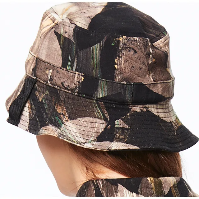 【Lynx Golf】女款潮流百搭系列歐洲進口布料造型遮陽時尚筒帽可調節式漁夫帽(黑色)