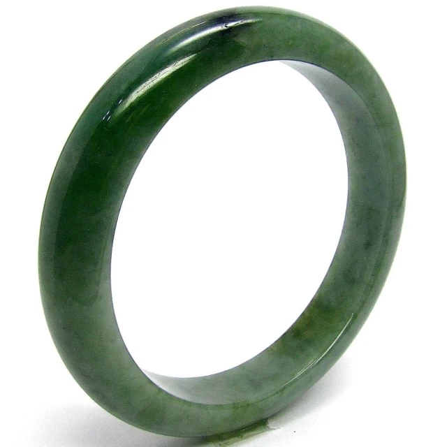 小樂珠寶 翡翠手鐲淡綠飄花種天然A貨(手圍18.2號 內徑5