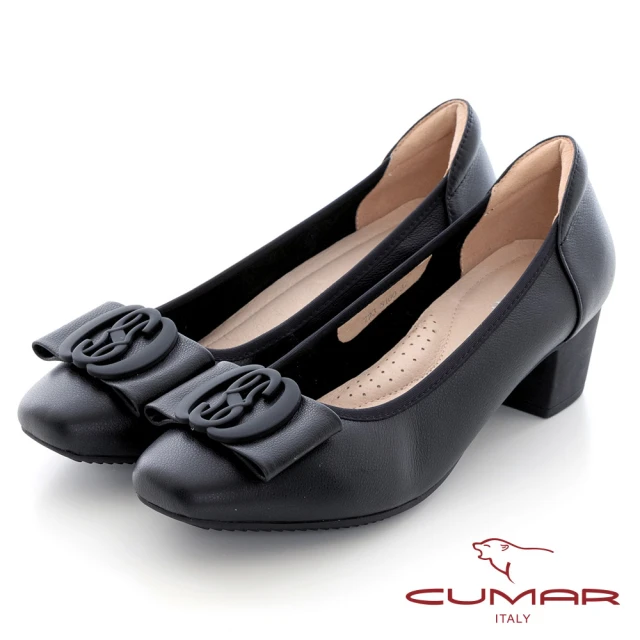 CUMAR 真皮同面色logo飾釦頭粗跟低跟鞋(黑色)