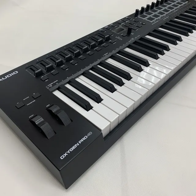 【M-AUDIO】OXYGEN PRO MIDI 49 鍵盤 控制器(一年保固總代理公司貨)