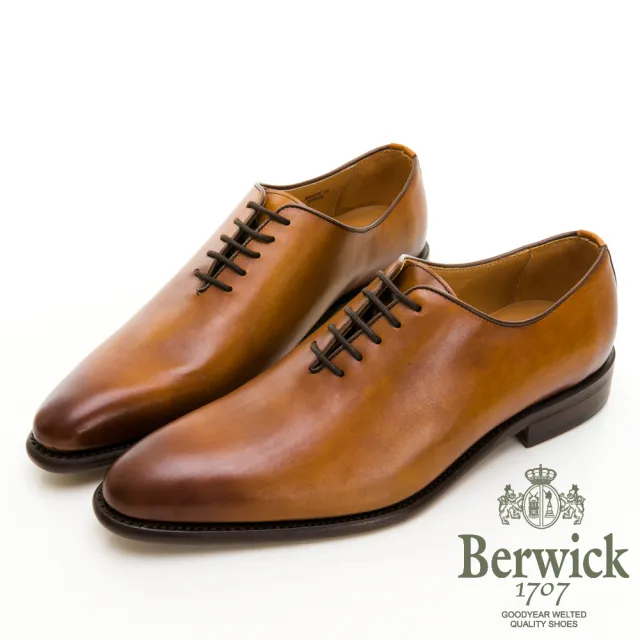 【GEORGE 喬治皮鞋】Berwick西班牙進口-固特異工藝WHOLE CUT 全裁片尖頭牛津鞋 -棕 335001KM24