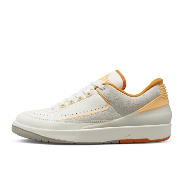 【NIKE 耐吉】AIR JORDAN 2 RETRO LOW 男籃球運動鞋-米白/橘(DV9956118)