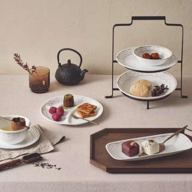 【CorelleBrands 康寧餐具】皇家饗宴8件式餐盤組