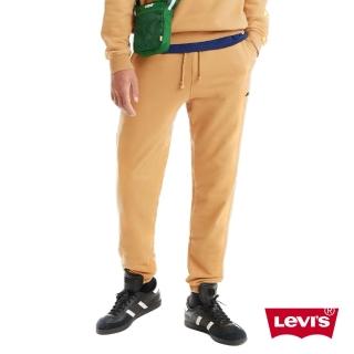 【LEVIS 官方旗艦】Gold Tab金標系列 男 重磅縮口棉褲/刺繡Logo/405GSM厚棉 大地黃 人氣新品 A3782-0013