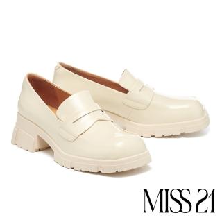 【MISS 21】復古學院風牛漆皮大方頭便仕樂福厚底鞋(米白)
