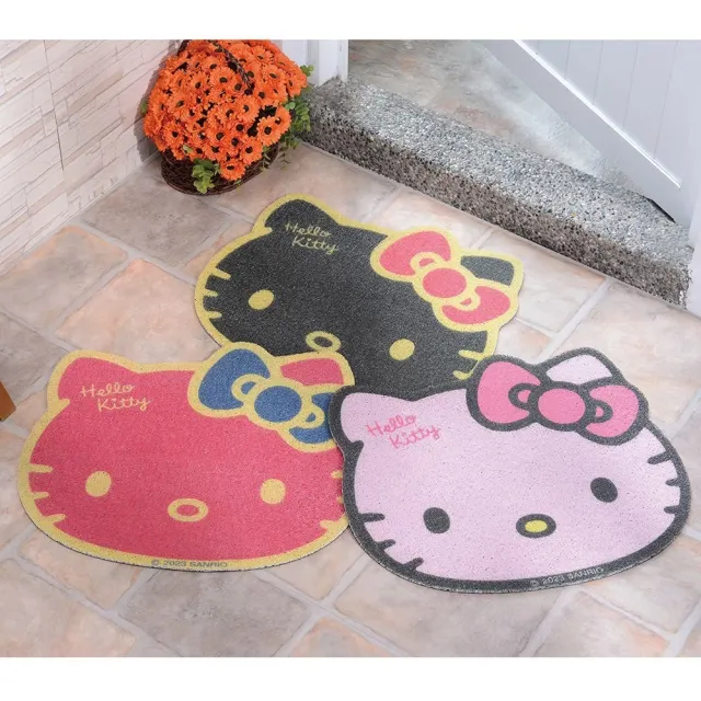 【生活工場】HelloKitty造型刮泥絲圈地墊(50x57cm)