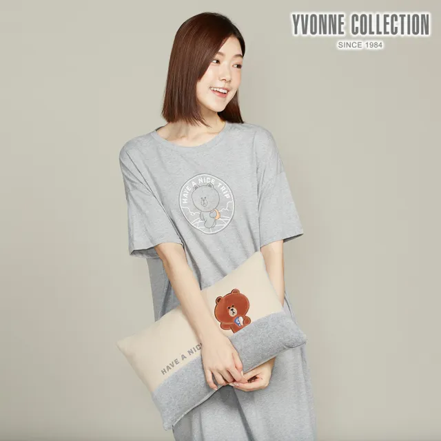 【YVONNE 以旺傢飾】熊大旅行方形抱枕_30x45公分 奶茶棕(LINE FRIENDS)