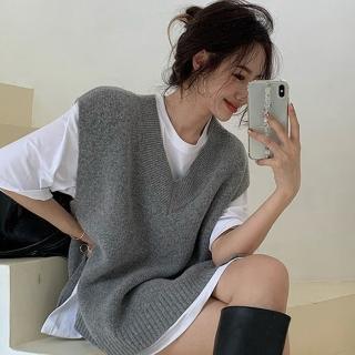 【D.studio】韓版慵懶風開叉寬鬆針織背心(毛衣 針織上衣 女裝 衣服 寬鬆上衣 顯瘦上衣 冬裝 W248)