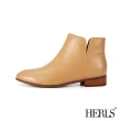 【HERLS】踝靴-牛皮側V素面橢圓頭粗跟踝靴(卡其色)