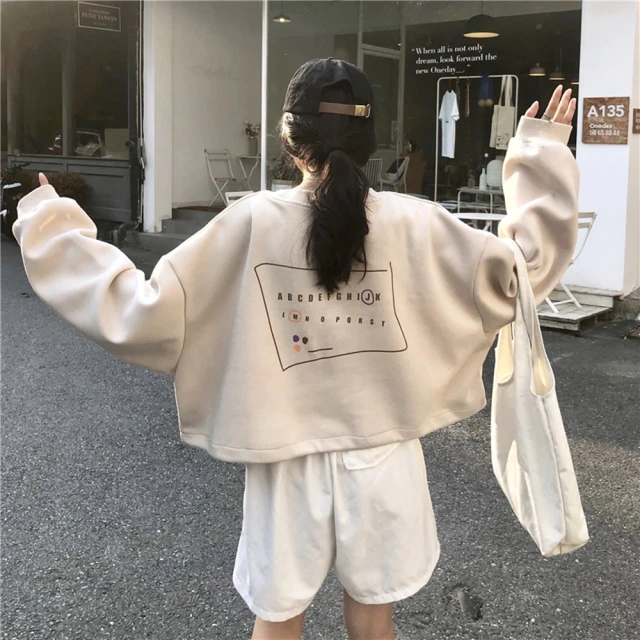 D.studio 韓版寬鬆百搭字母大學T(長袖上衣 女裝 衣服 寬鬆上衣 顯瘦上衣 素色 冬裝 長袖t恤 W200)