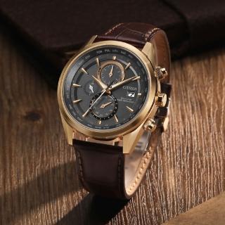 【CITIZEN 星辰】GENTS 時空旅人電波光動能男錶-灰x咖啡/43mm 母親節限定(AT8263-10H)