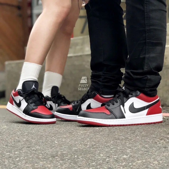 NIKE 耐吉】Air Jordan 1 Low Bred Toe 黑紅黑腳趾男款(553558-612