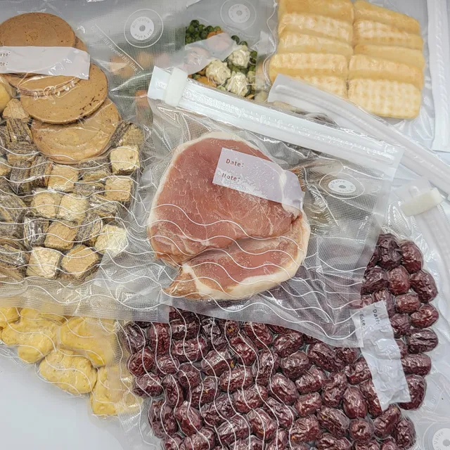 【摩肯】DR. SAVE 真空機組含食品袋X5收納袋X2(食物保鮮 旅行收納 衣物換季 壓縮袋 保鮮袋)